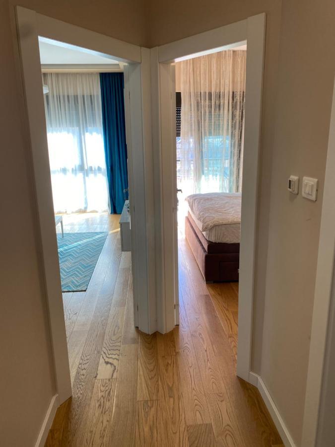 Apartment Sofia, City Centar พอดโกริกา ภายนอก รูปภาพ