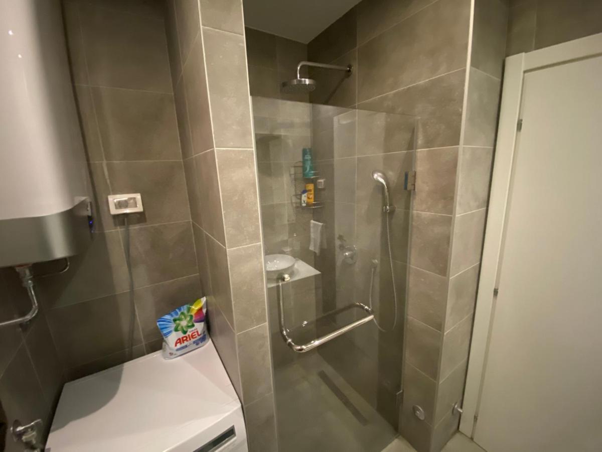 Apartment Sofia, City Centar พอดโกริกา ภายนอก รูปภาพ