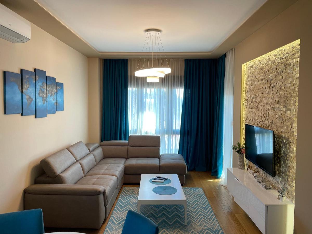 Apartment Sofia, City Centar พอดโกริกา ภายนอก รูปภาพ